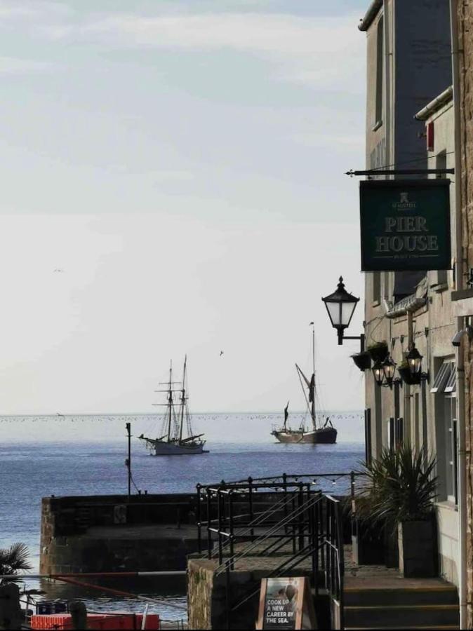 מלון Stunning Yacht Sea Lion In Charlestown Harbour, Cornwall מראה חיצוני תמונה